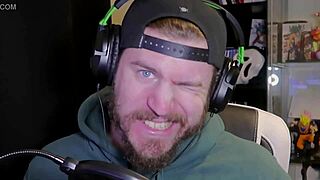 I Helped Her and She Returned the Favor