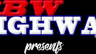 Caribbean threesome with big tits 😍