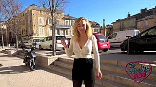 Elisa, 26ans, Sexy Real Estate Agent Stuns in Action