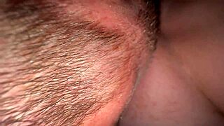 Guy Eats Girlfriend Out, Making Her Cum Twice