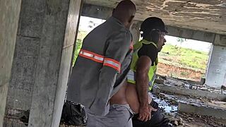 after everyone left, the workers fuck shamelessly in the construction building