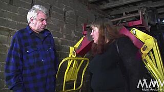 Die Ulla Wackelt Das Ist Fein - Paßt Doch Das Schwänzchen Prima Rein