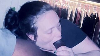 Monster Gumjob Earns a Huge Cumshot Blast!