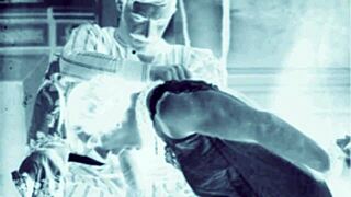 Vintage Erotic Art Showcases Timeless Seductive Charm