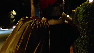 Mia Malkova seduces Santa under mistletoe for cum