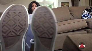 Show your ass, submissive model