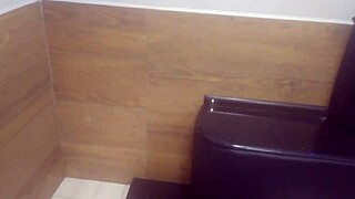 Enjoying a remarkable performance by this Colombian nurse.