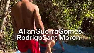 meus alunos veio me ajudar a arrumar o tatame na minha chácara