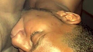 i squirted and he licked it up? so naughty!