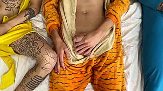 Twinks Comel Main Lalu Goda Assfucking Cum Dalam Mulut Creampie Seks 😏