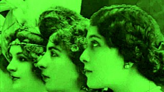 Heartfelt Vintage Erotic Animation with Classic Charm