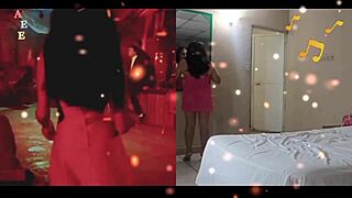 Cosplay De A�o Nuevo Durante La Fiesta De A�o Nuevo La Chica Le Da El Culo De Regalo A Su Pareja 4k Fhd