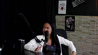 Tem vontade de fazer com transsexual sentando no pau pensando em buceta - paulistinha sheer red