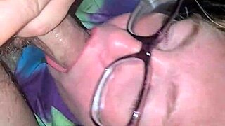 Shortstopp enjoys anal in the chair