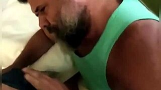 Sucking Mototaxi Driver In Motel