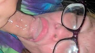 Shortstopp enjoys anal in the chair