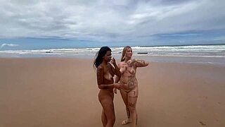 Latina fucked on beach with watchers