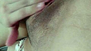 Hentai Mature Solo with Natural Tits Squirting Uncensored