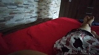 My 18-year-old hermanastra trades clothes for a creamy finish in her backside.