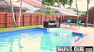 Mofos Pervs On Patrol Tangkap Voyeur Selalu Dengan Kawan Isteri Brittney White