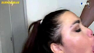 Damn! My Prima Secretaria Gives Me THE BEST BLOWJOB EVER - Ft Dulcecorrentina!