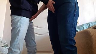 Lærer og elev, vil du risikere varm sex på universitetet?