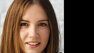 Mistress Kittiwips Conducts Bondage Session With Tied Up Instructions