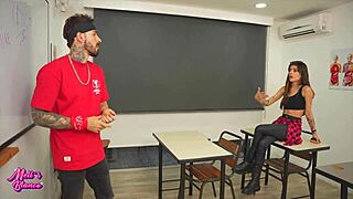 When i meet the teacher with big cock in classroom 😍