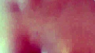 CANDIE CROSS köpek stili pozisyonda yoğun POV sikiliyor