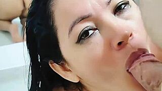 Novinha Sucks Cock Hungrily While Parents Rest in Next Room