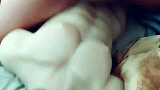 Ik neukte de Tantaly pop hard tot ze klaarkwam, voelend elk Duits detail