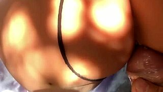 peguei minha enteada tocando siririca e coloquei no cuzinho sex toy