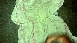 wifi vale ladke bangs madam while collecting payment with loud moans