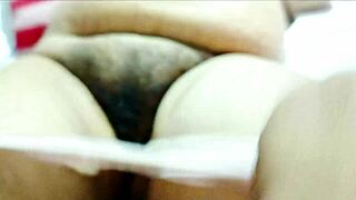 Desi wife gets big ass massaged by sales boy