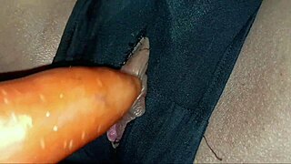 Horny Babe Demands Fucking In Pussy And Ass