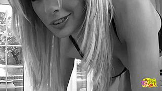 this blonde karen loved lesbian sex in the kitchen 😍