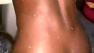 Watch this amateur deepthroat and anal session with pornstars