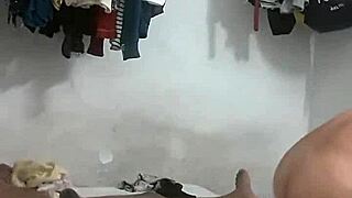 Que rico se mueve, that latina body is so sexy! 😍