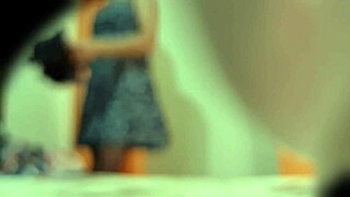 My hot lil sis Miranda is so damn sexy, oops!