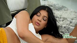 Summer Bonding With Step Sister In A Relaxing Family Vacation