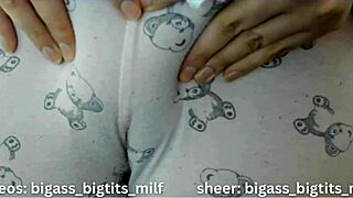 Hey curvy Latina, wanna show off that big ass with toys in pajamas?