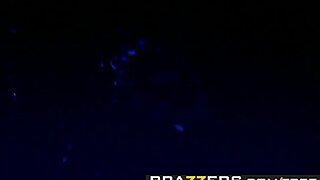 allie haze and johnny sins star in this brazzers sexter scene