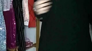 Leaked gallery videos show curvy deepthroat quickie with corno