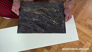 hot bitch fixes delayed work with her tight cunt in steamy amateur deal! 😈