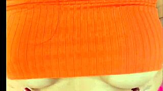 Hot young girl gets pussy broken