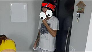 Naked Latina Babe Gets Fucked By Delivery Guy