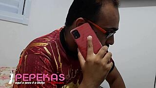 Vivi plătește tehnicianul cu pizda