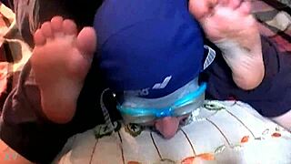 Curious about Roberta's intense foot odor teasing? - Italfetish