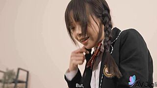 สาวจีนเซ็กซี่อายุ 18+ Yuli อยากโดนเย็ดป่า