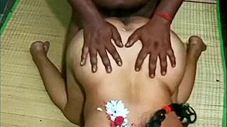 hey, you wanna see this hot Indian aunty gettin' it on?